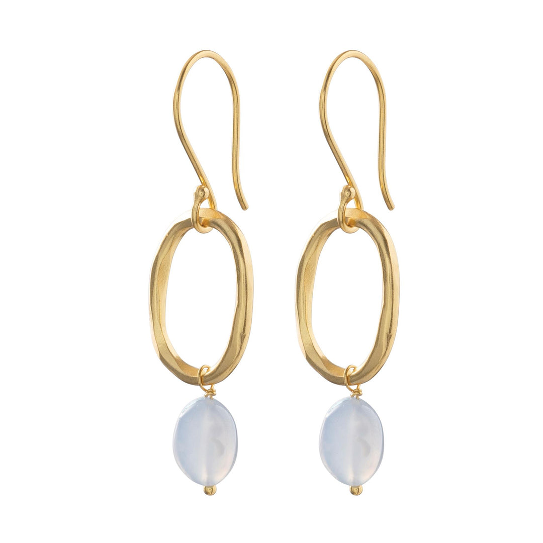 Graceful Blauer Spitzenachat Gold Ohrringe von A Beautiful Story