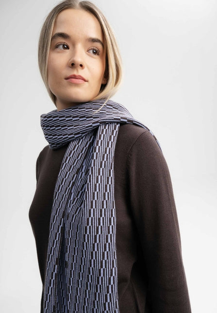 Jacquard Rippstrick Schal ASMEE Dunkelbraune Linien von MELA