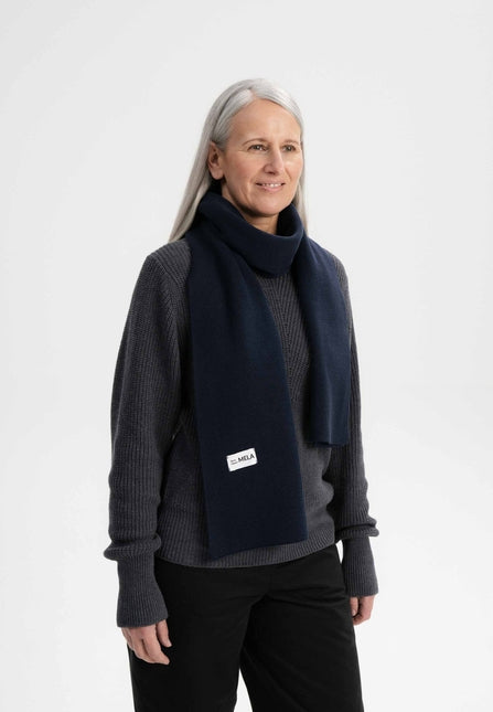 Jacquard Rippstrick Schal ASMEE navy von MELA 2