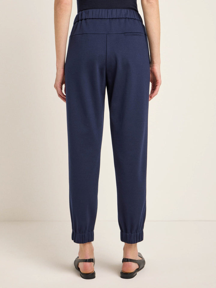 Jogginghose Jogpant Midnight von Lanius Model hinten