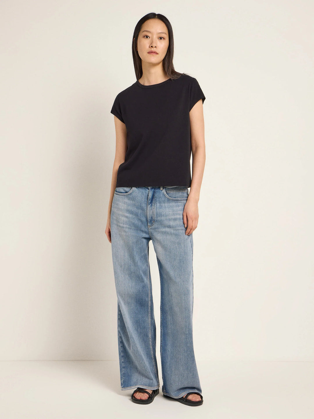 Kurzarmshirt GOTS Black von Lanius 3