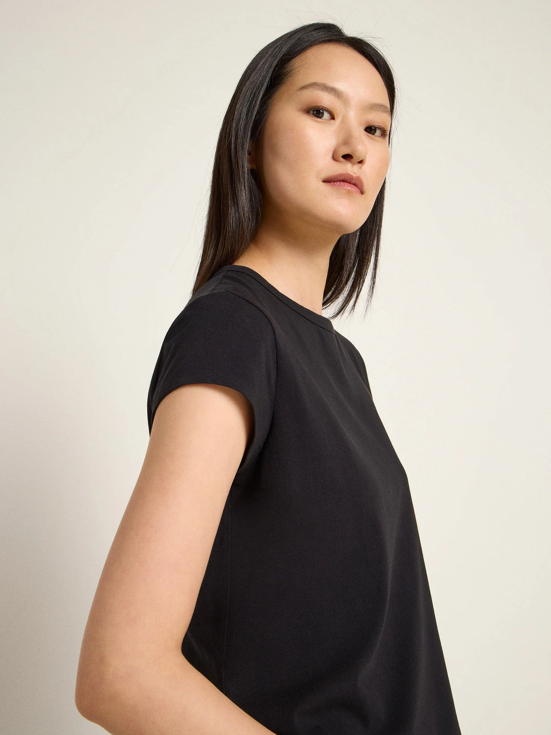 Kurzarmshirt GOTS Black von Lanius 4