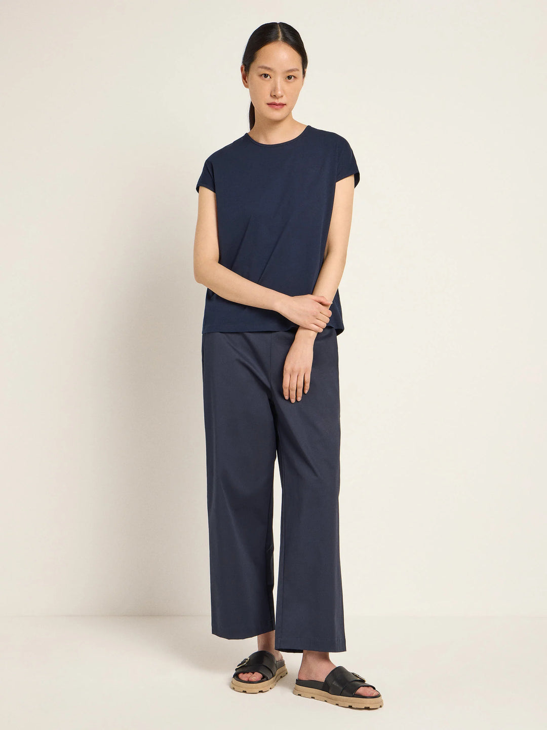 Shirt mit überschnittener Schulter Midnight von Lanius