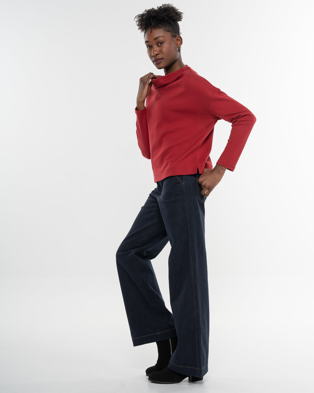 Sweater mit Wasserfallausschnitt Gentle Cascade Rio von Alma & Lovis 4