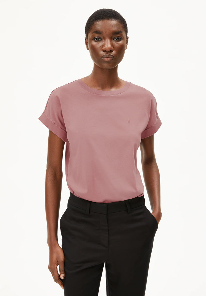 T-Shirt IDAARA Light Berry von Armedangels