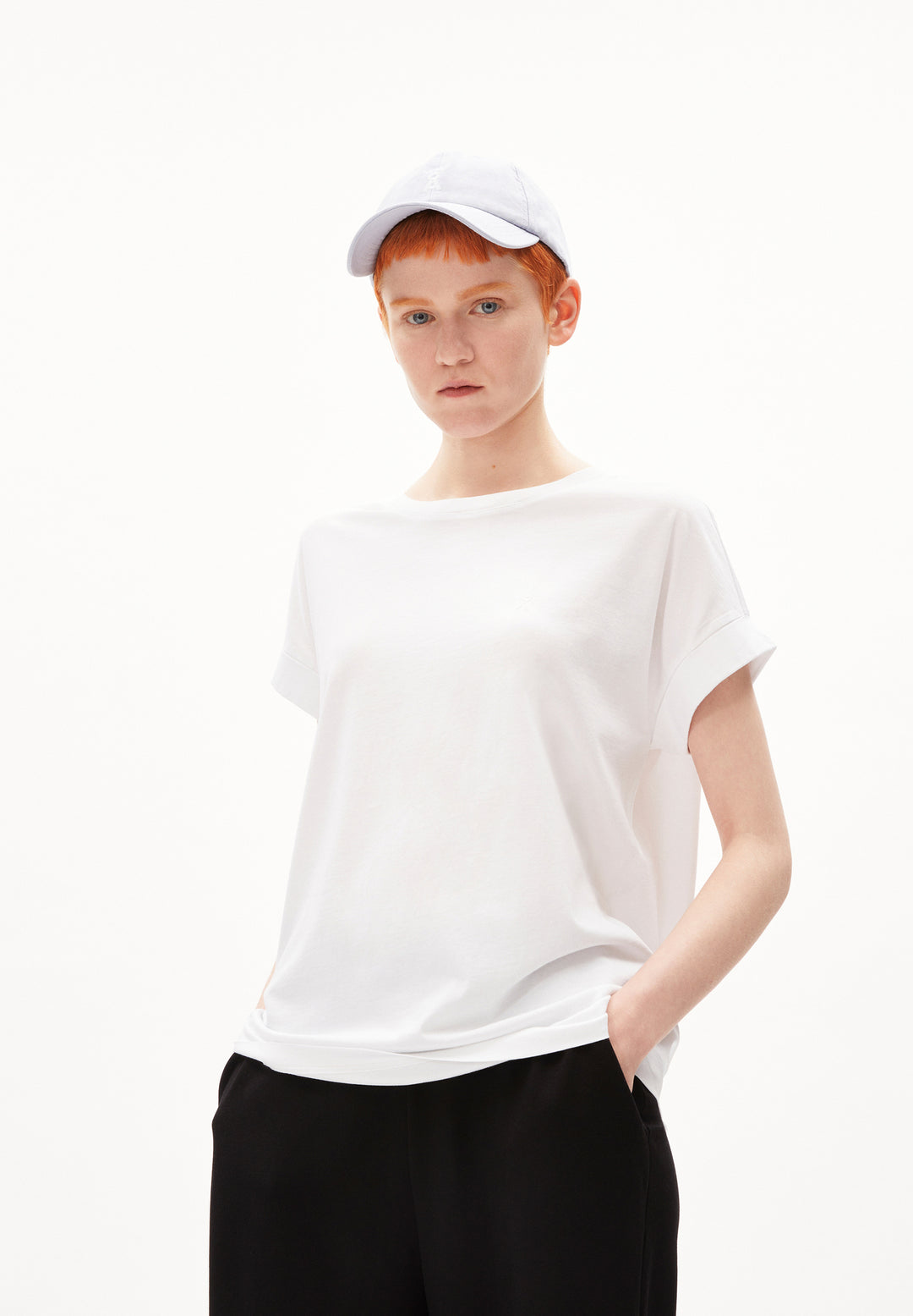 T-Shirt IDAARA White von Armedangels