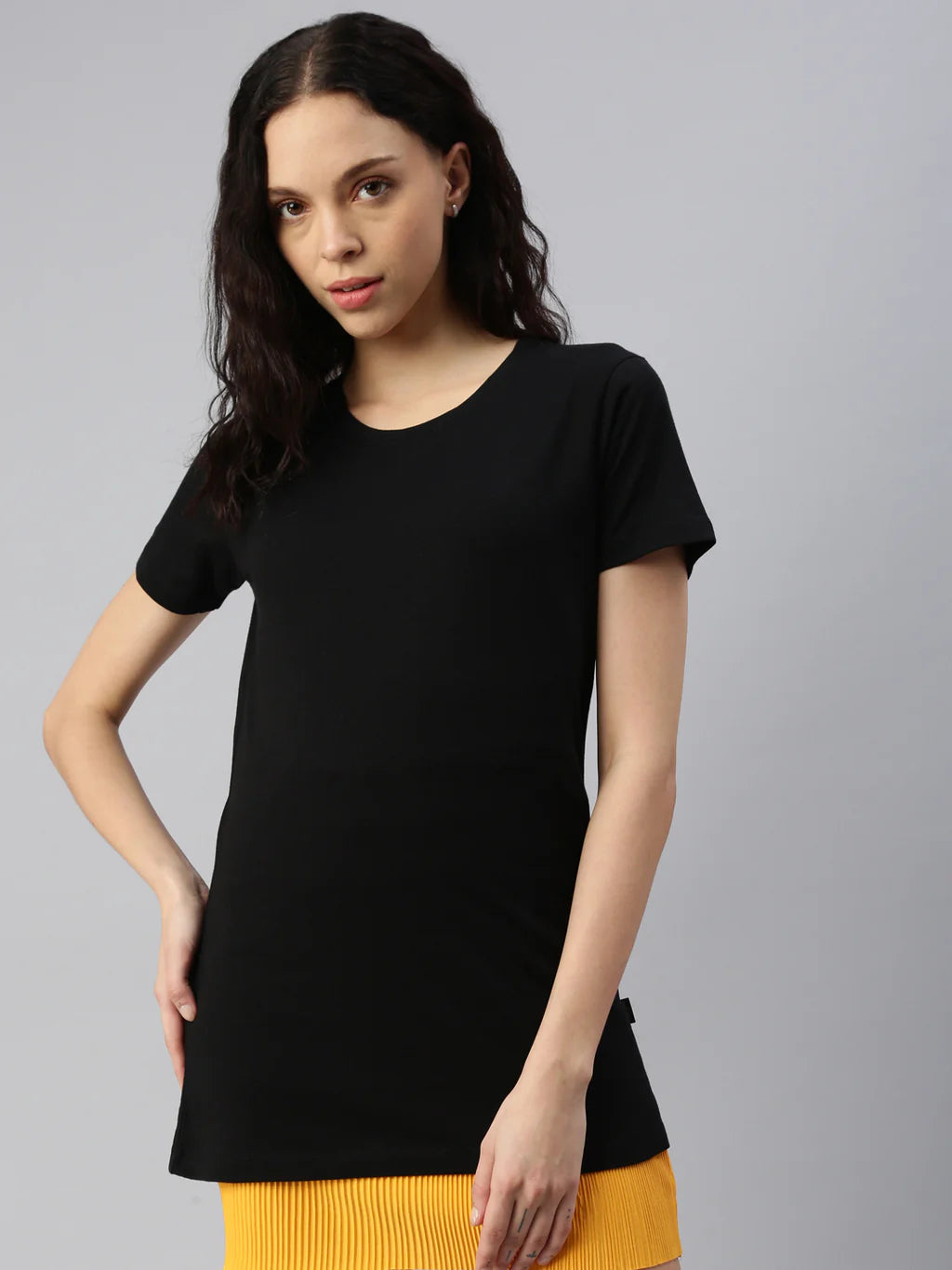 T-Shirt Lady Gaia Schwarz Switcher Model