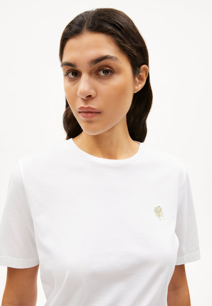 T-Shirt LUALAA ICONS Green-White von Armedangels 2