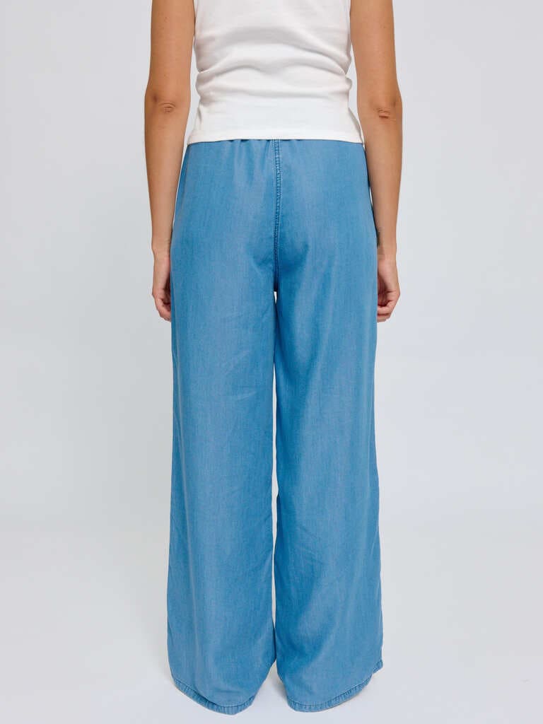 Hose Drawstring Tencel Pants Dark Blue Wash von Mazine 2