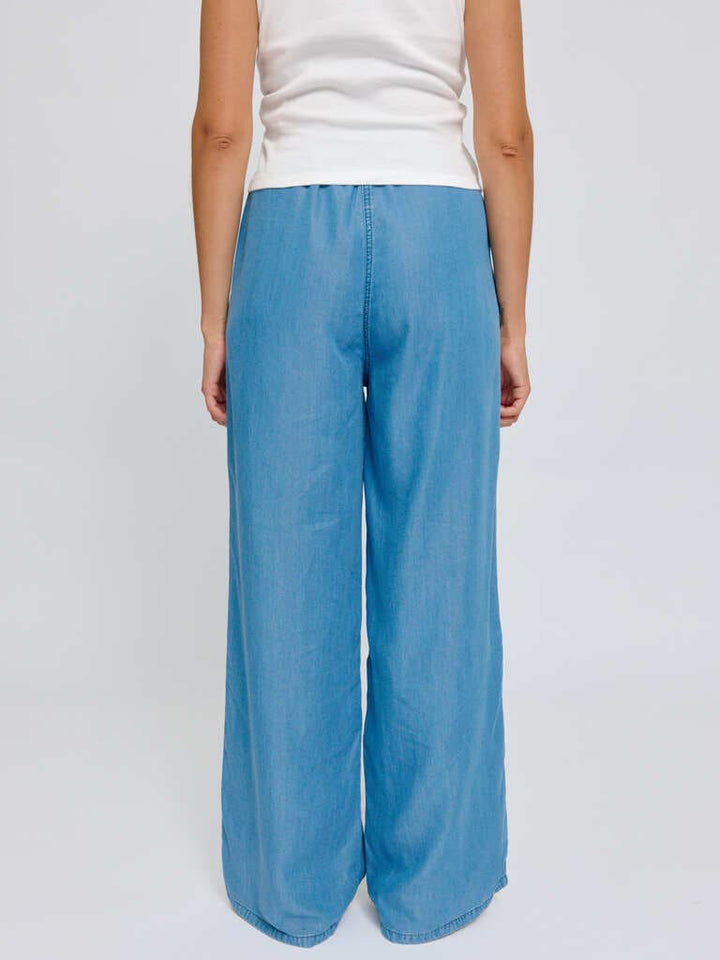 Hose Drawstring Tencel Pants Dark Blue Wash von Mazine 2