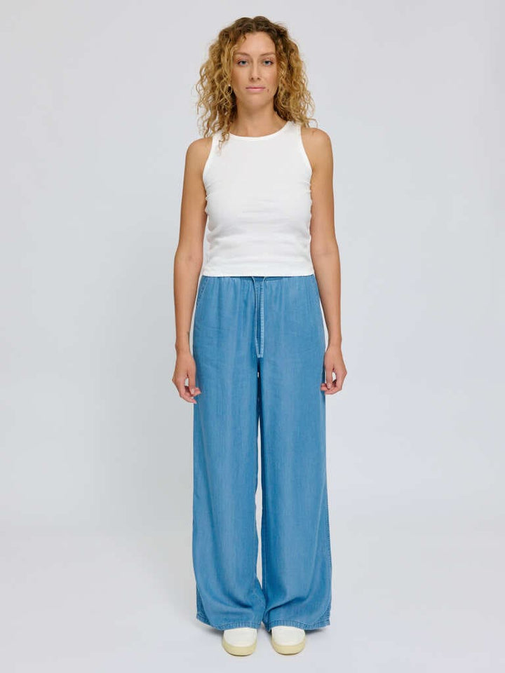 Hose Drawstring Tencel Pants Dark Blue Wash von Mazine 4