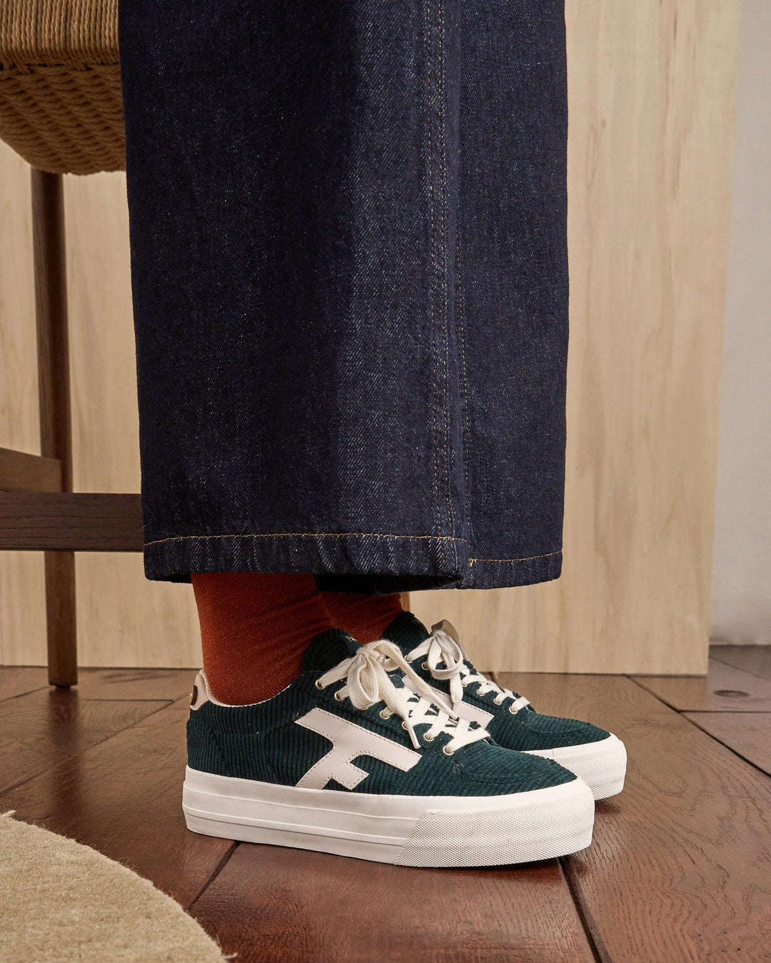 Schuhe Walnut Platform Smaragdgrün Ecru von Faguo 6
