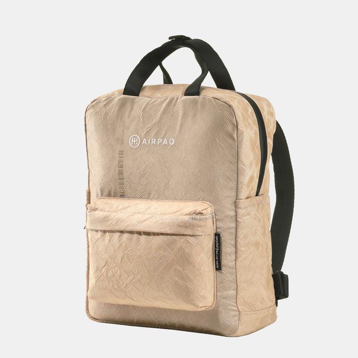 Rucksack Qube Sand von Airpaq schräg
