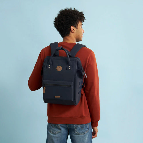 Rucksack Adventurer Medium Zurich Blue von Cabaia 10