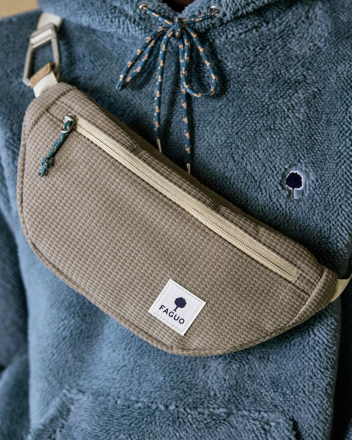 Bauchtasche Banane Cambium Woven Beige von Faguo