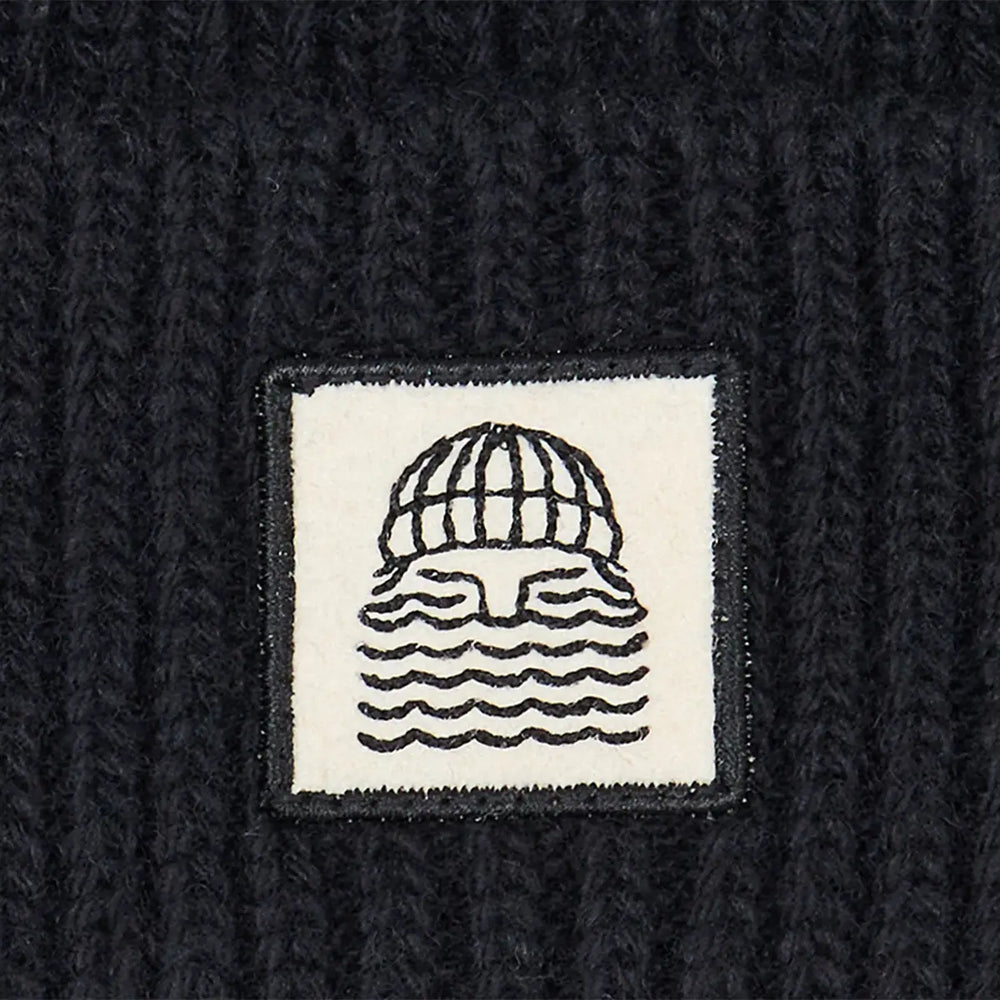 Beanie Mini to the Sea Black von Bask in the sun 2