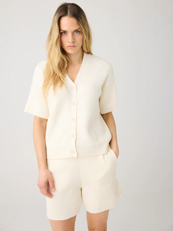 Cardigan Knit Kurzarm Egret von Knowledge Cotton Apparel 1