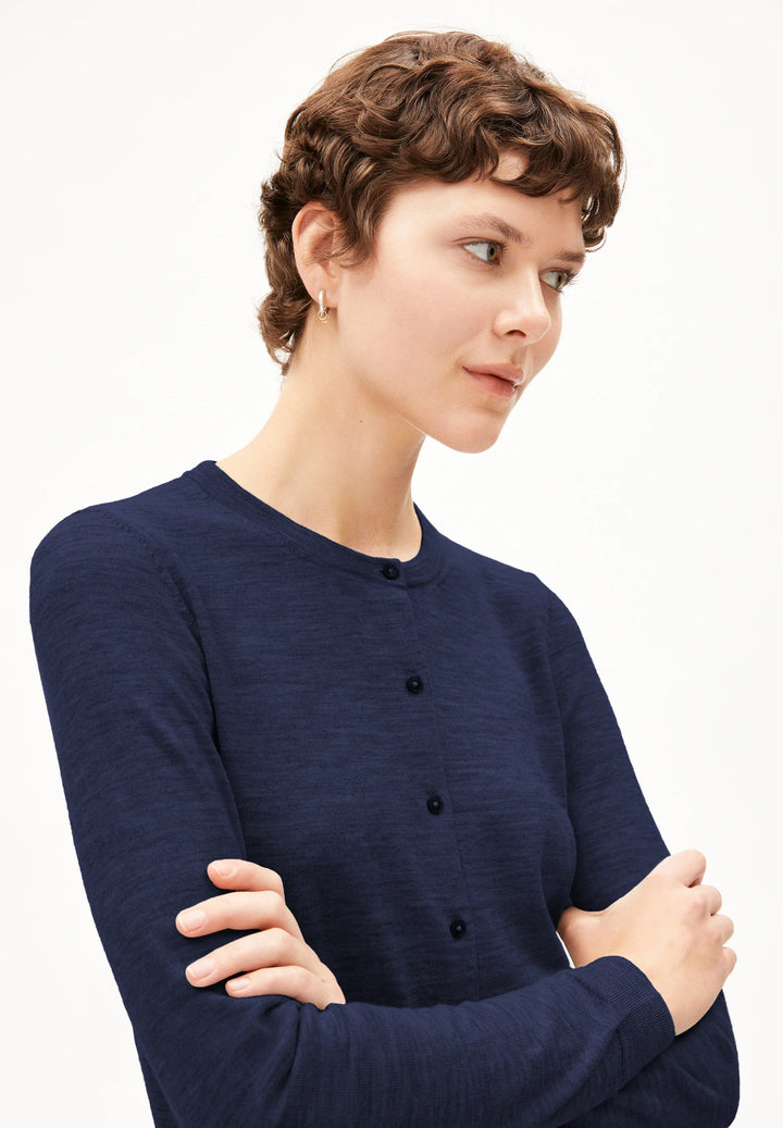 Cardigan OPHALIAA Merino Tinted Navy von Armedangels 3