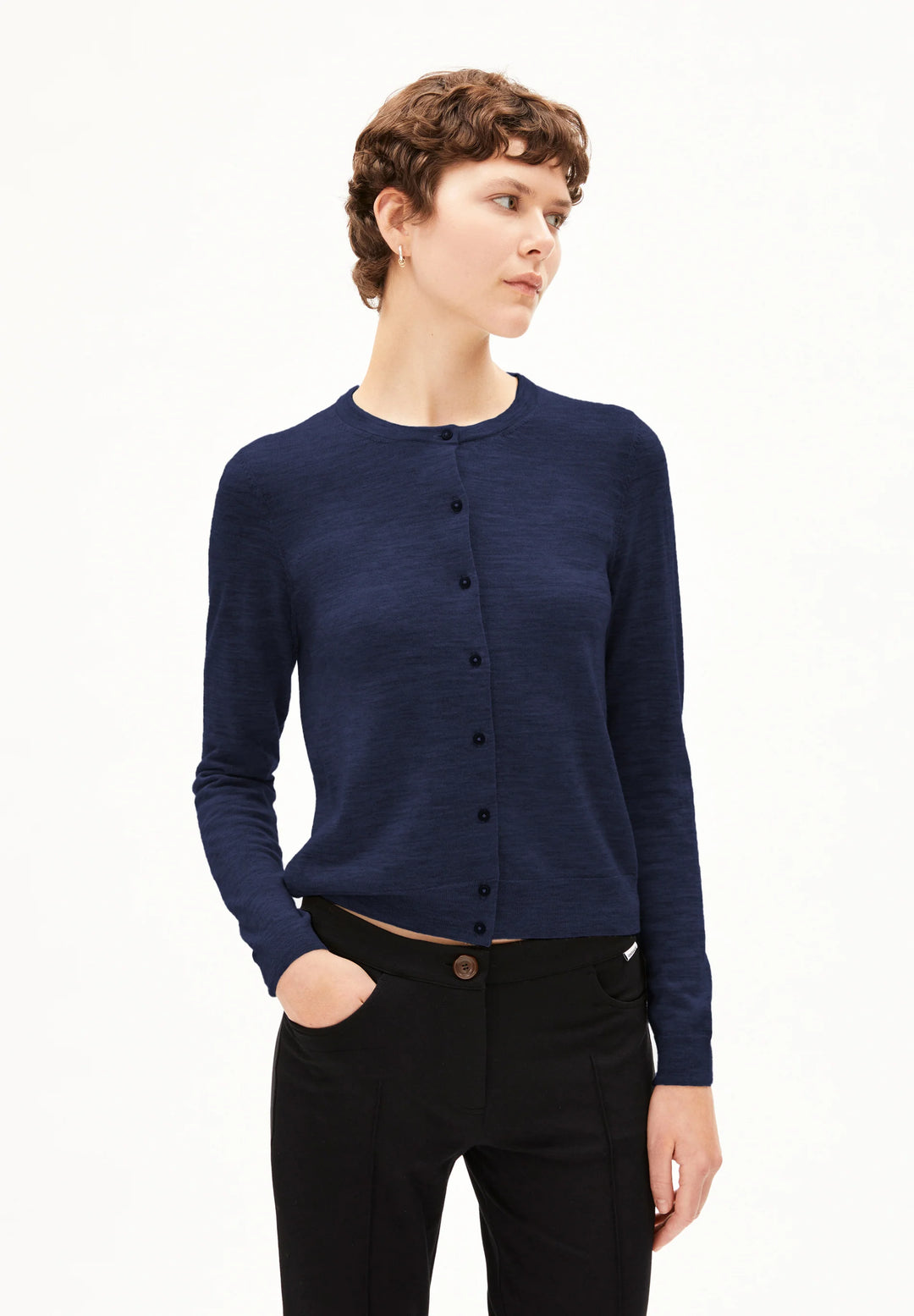 Cardigan OPHALIAA Merino Tinted Navy von Armedangels 