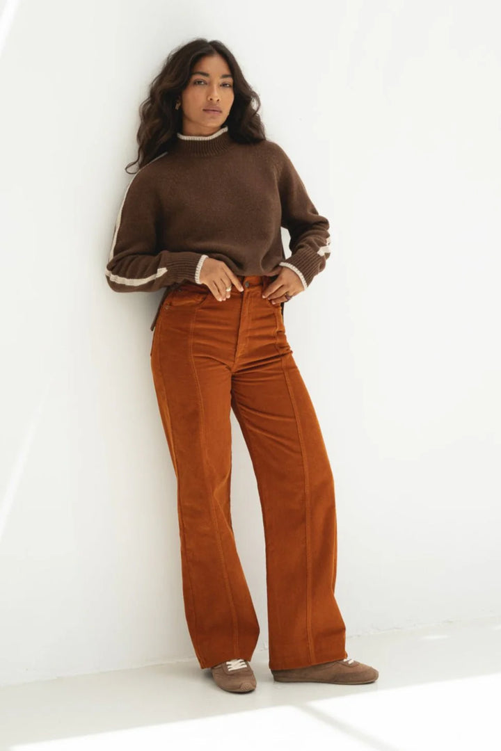 Elsa Corduroy Trousers Orange von Näz 2