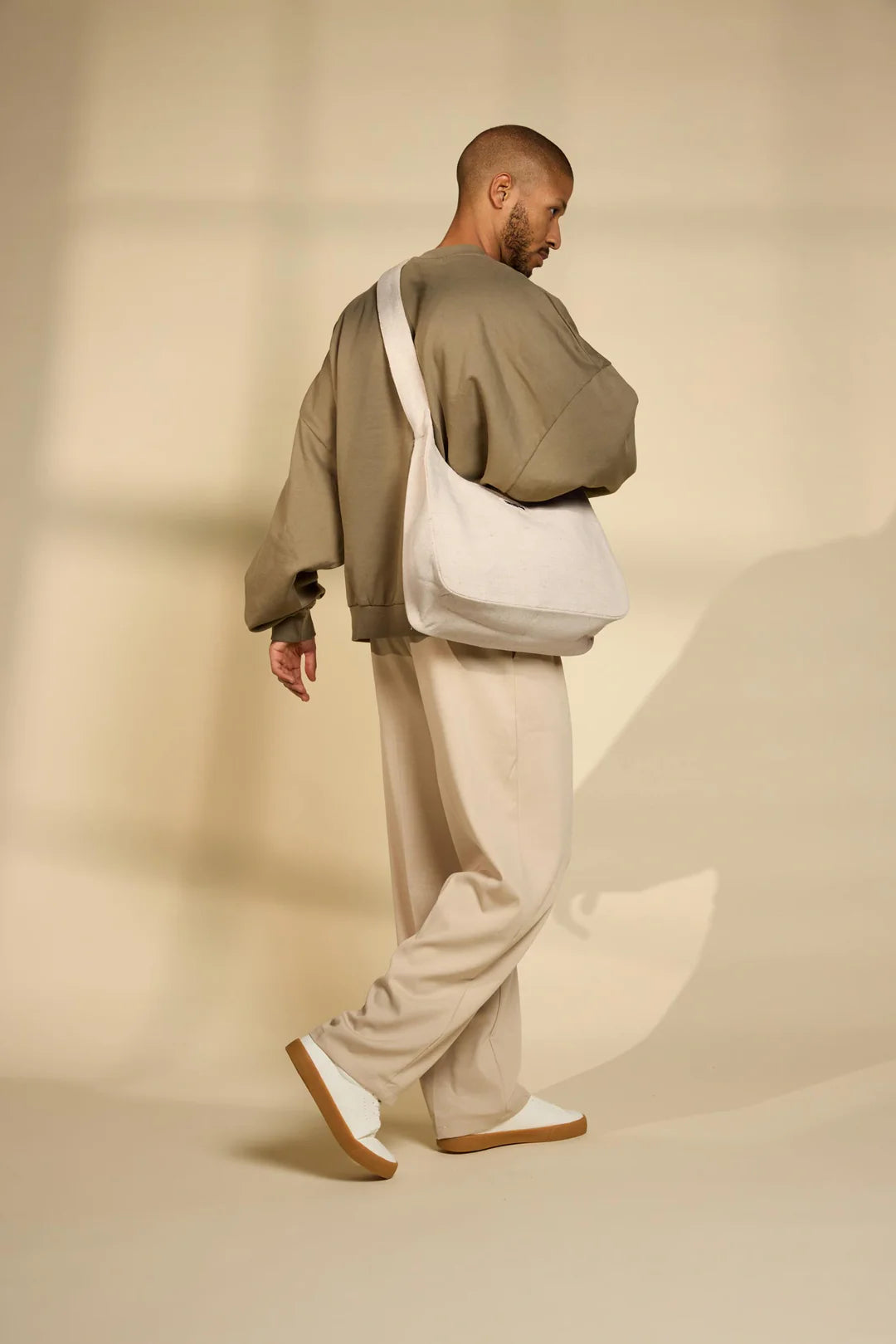 Hobo Tasche Claire Jute von hindbag 2