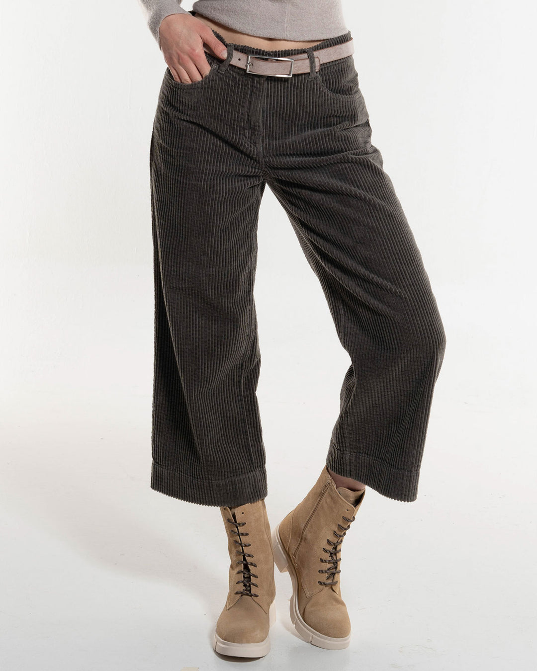 Hose Cablecord Culotte Trüffle von Alma & Lovis 