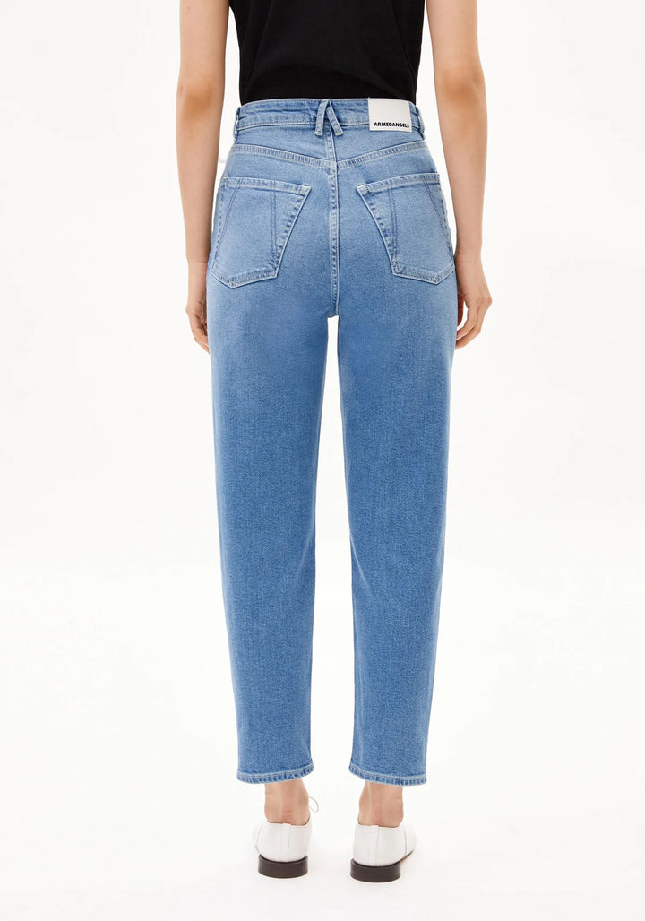 Jeans MAIRAA Mom Fit Herse von Armedangels - Zweiblatt 2