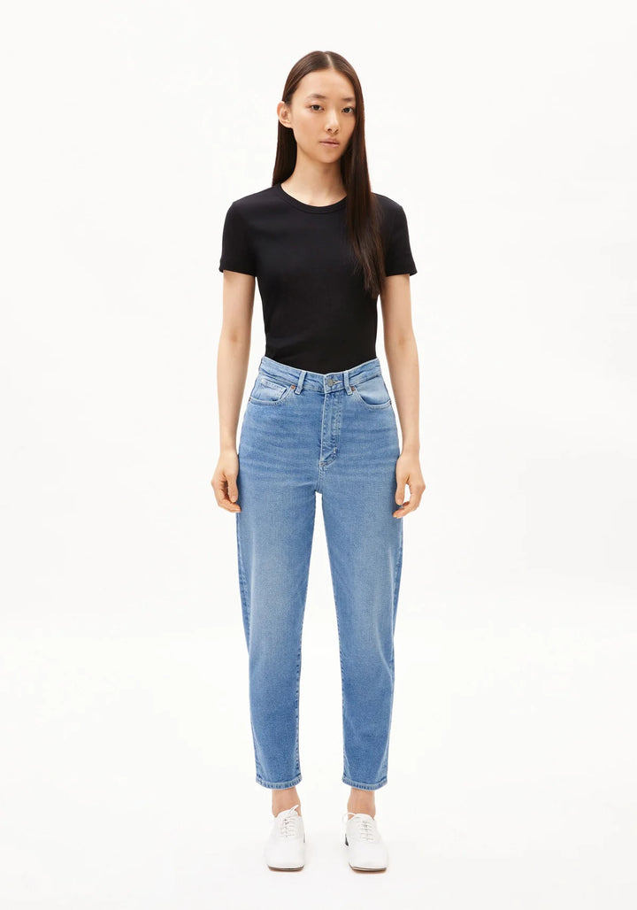 Jeans MAIRAA Mom Fit Herse von Armedangels - Zweiblatt 5