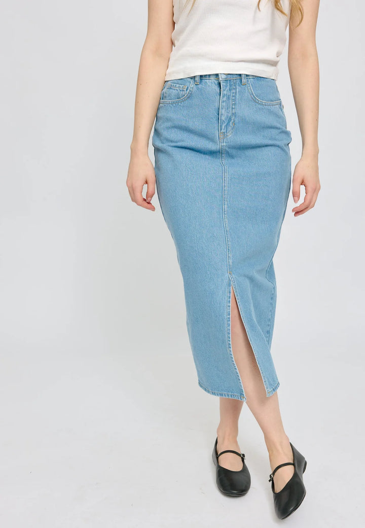 Jeansrock Denim Maxi Skirt Light Blue Wash von Mazine - Zweiblatt 