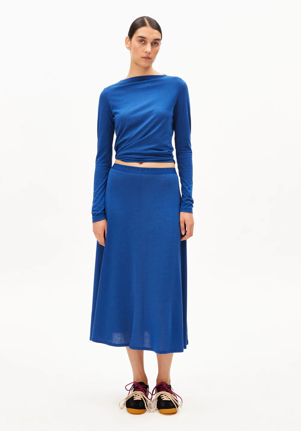 Jerseyrock ILENIAA LARAA MIDI SKIRT Dynamo Blue von Armedangels 4