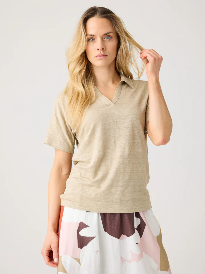 Poloshirt Linen Split Neck Twill von Knowledge Cotton Apparel 1