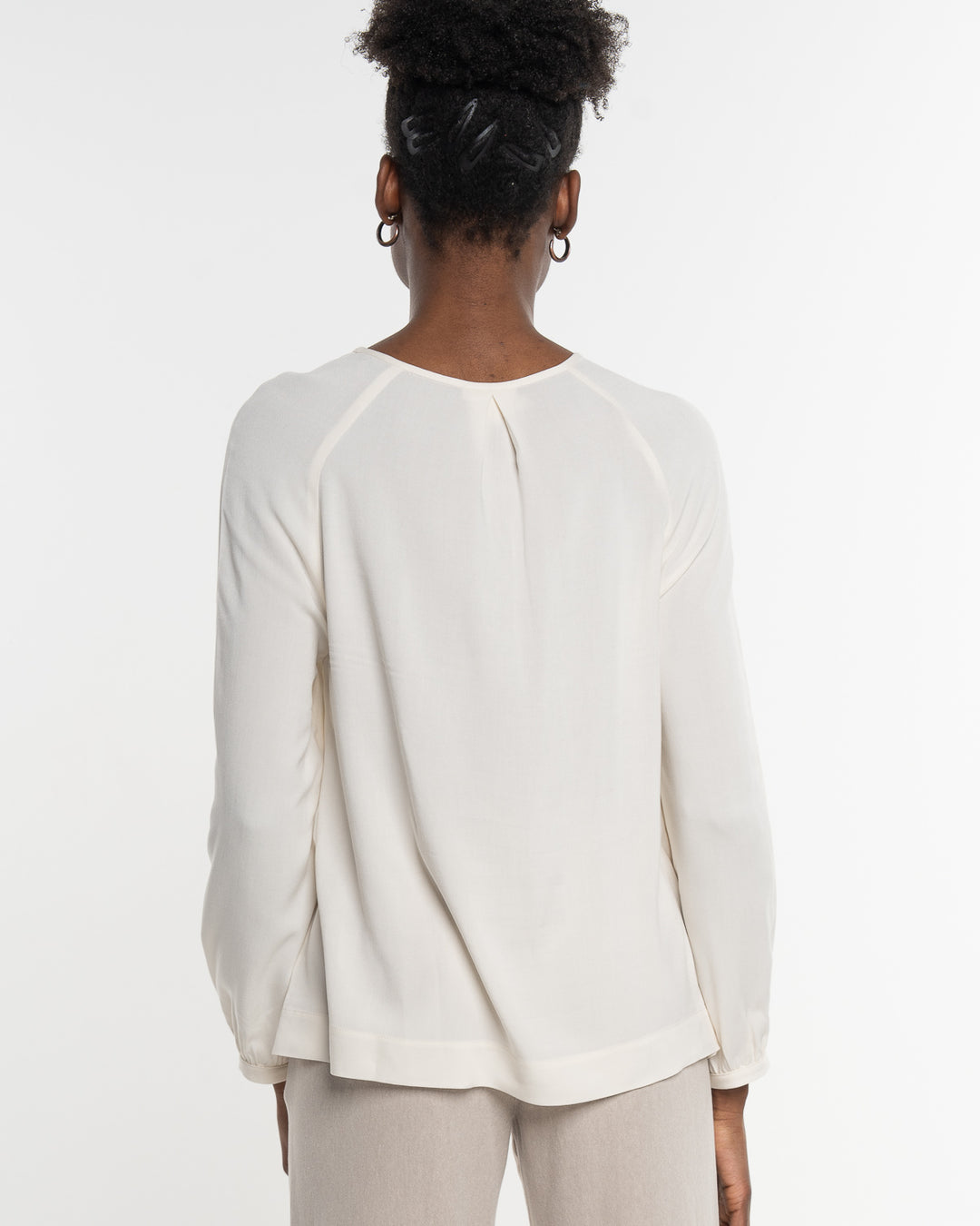 Raglanbluse Floral White von Alma & Lovis 4