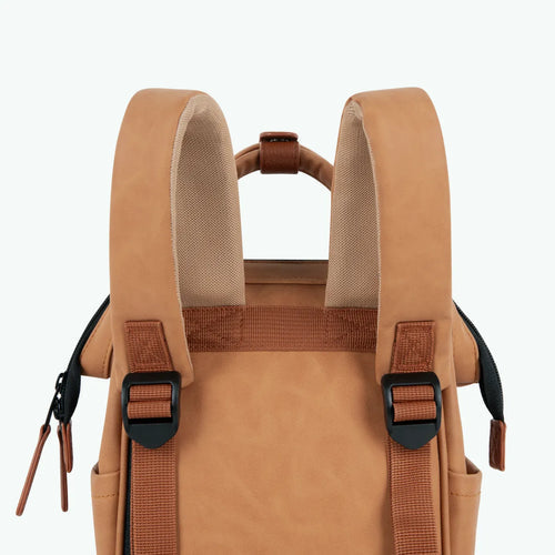 Rucksack Adventurer Extra Small Moschow Camel von Cabaia 7