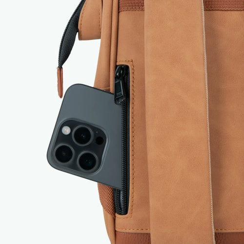 Rucksack Adventurer Extra Small Moschow Camel von Cabaia 8