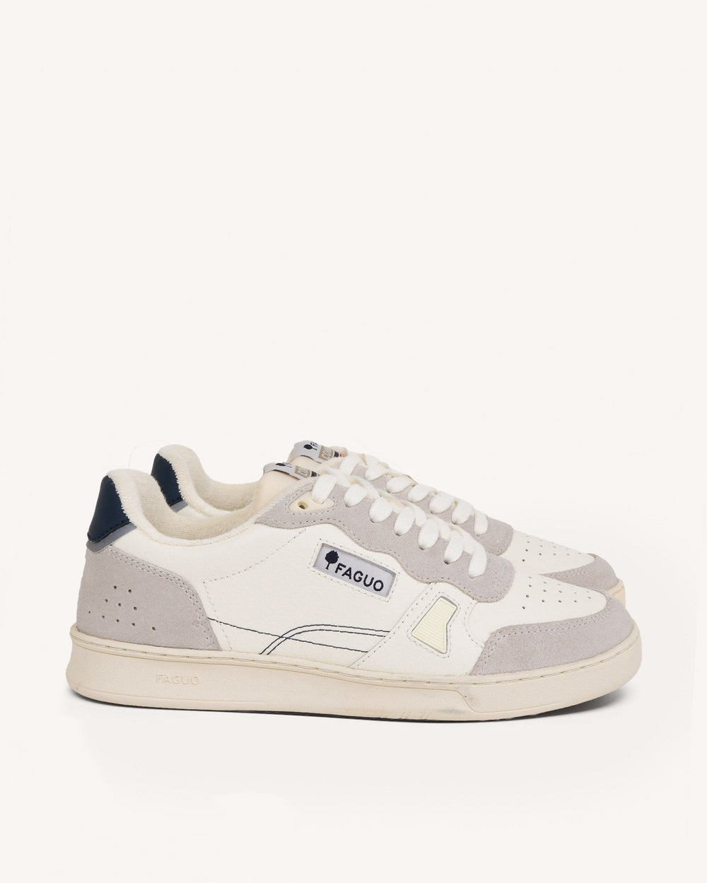 Schuhe Commute 1 aus Leder Weiss & Navy von Faguo 2