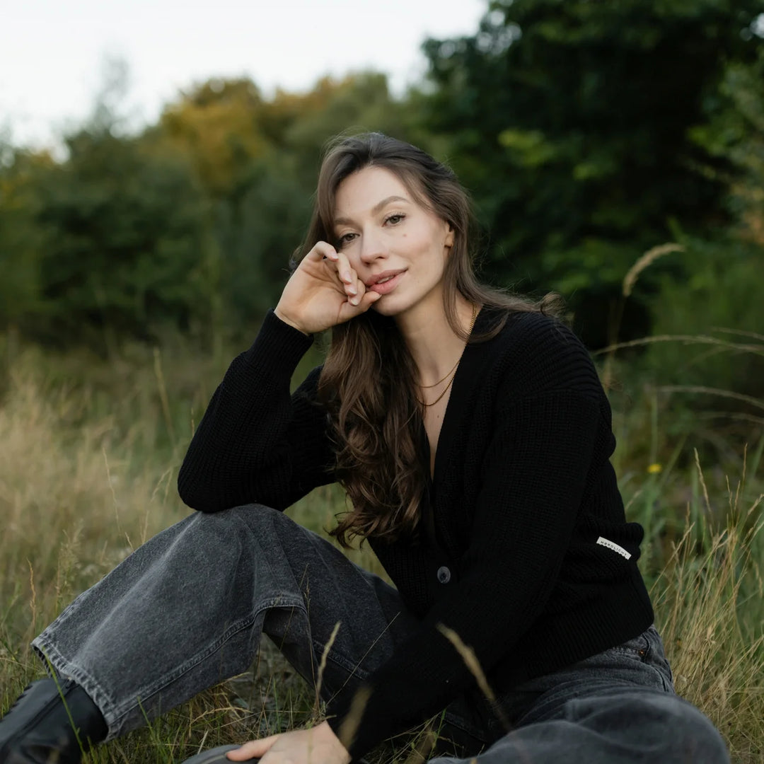Strickjacke Marla Schwarz von Nordlicht 5