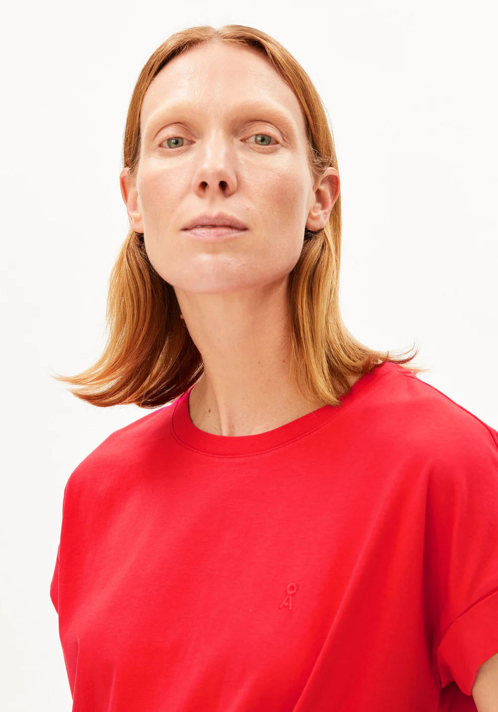 T-Shirt IDAARA Mars Red von Armedangels 2