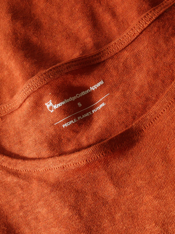 T-Shirt Linen Sleeveless Burnt Brick von Knowledge Cotton Apparel 1