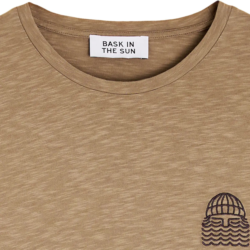 T-Shirt Mini To The Sea Taupe von Bask in the sun 2