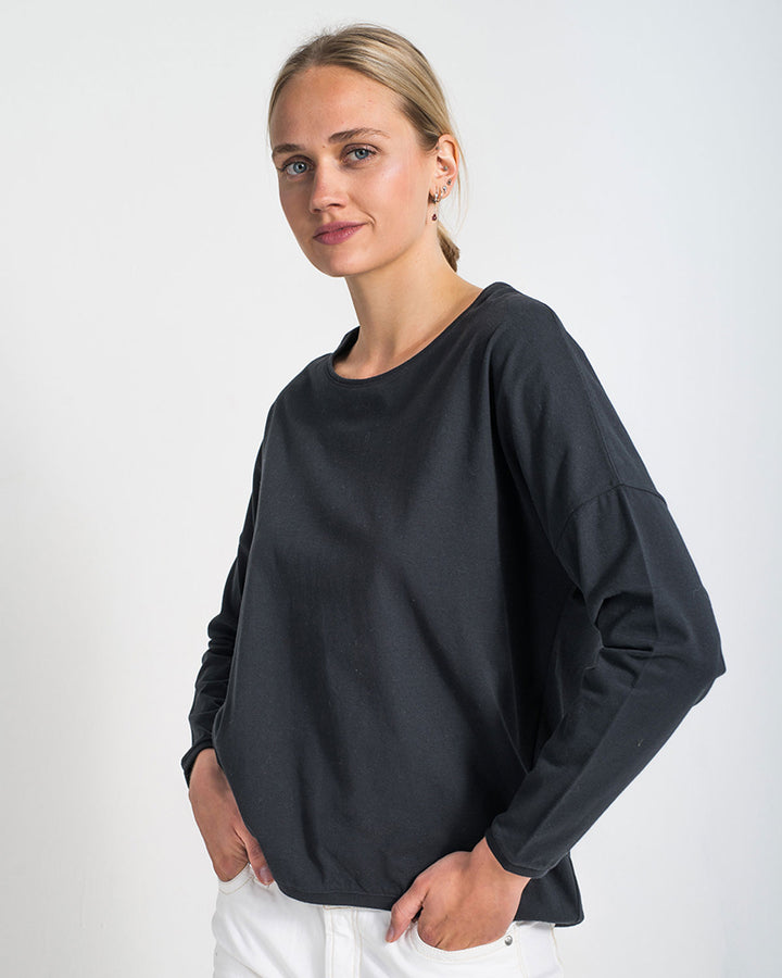T-Shirt Oversized Loose Raven von Alma & Lovis