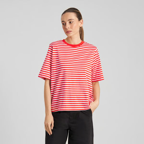T-shirt Vadstena Stripes Grenadine Red von Dedicated