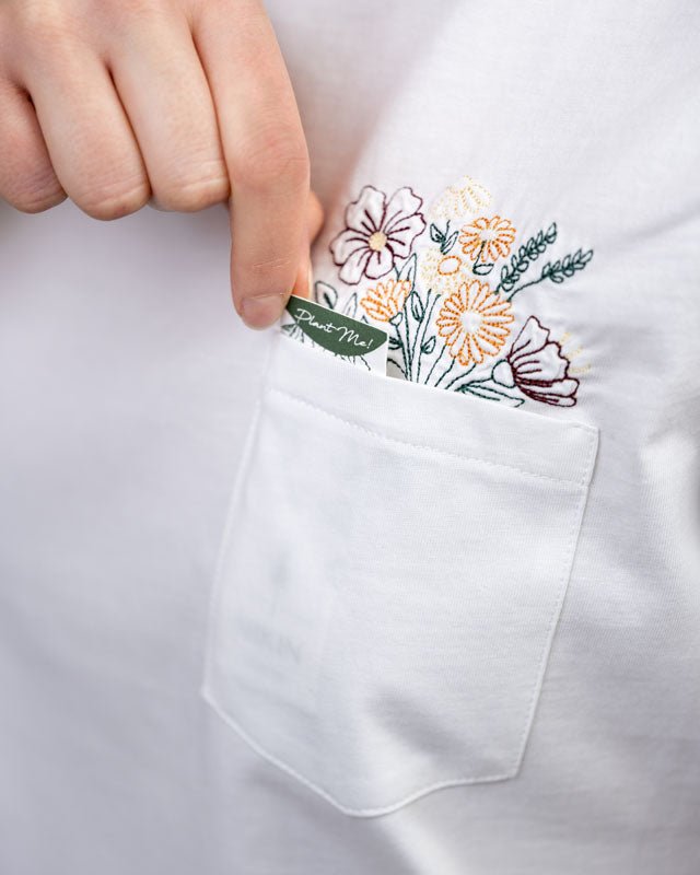 TreeShirt Women Pocket Flowers White von Nikin mit Brusstasche und Seed Tag