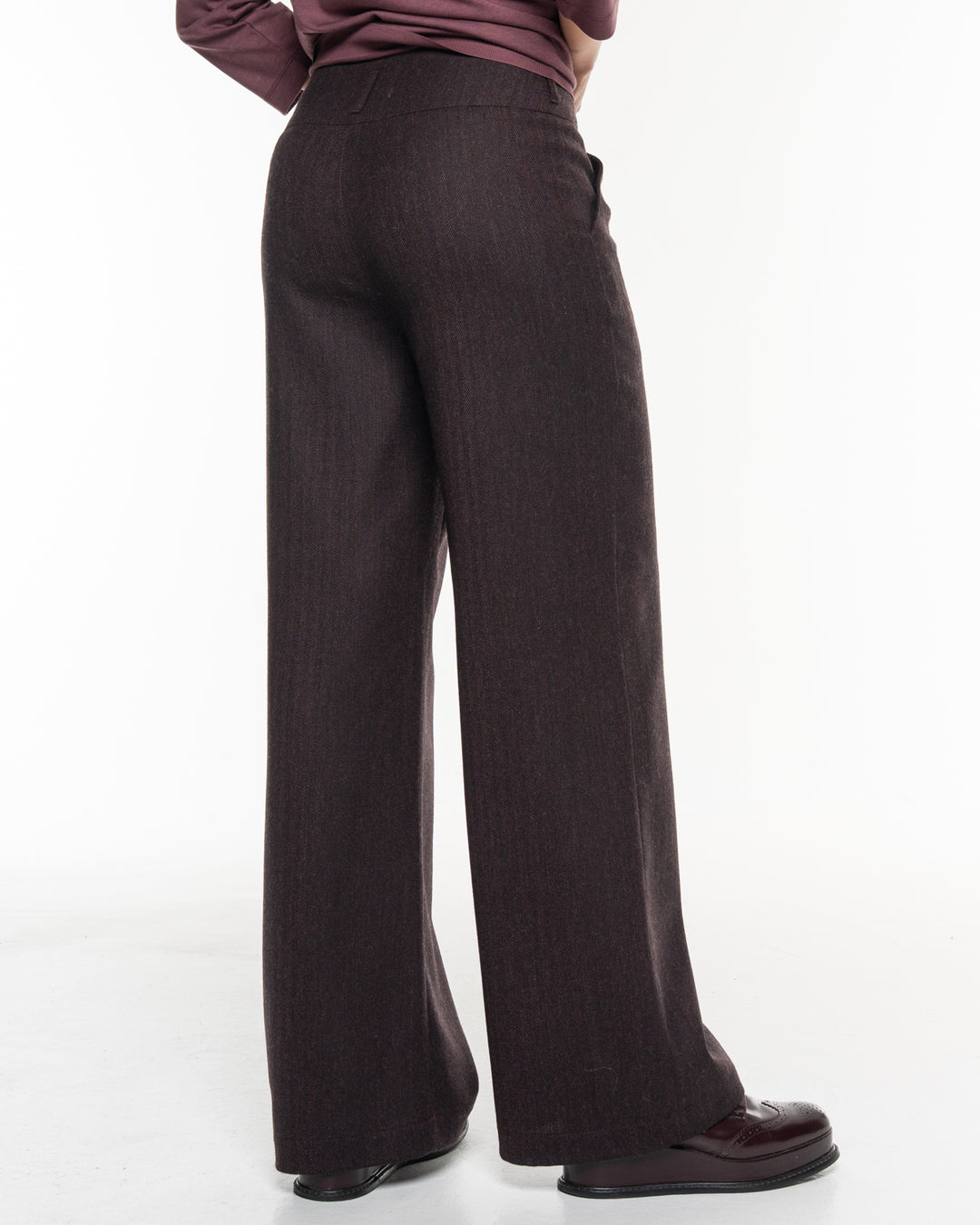 Hose Fischgrat Marlene Aubergine von Alma & Lovis 5