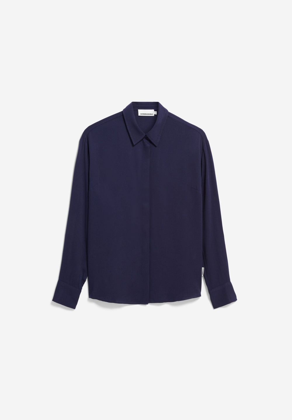 Langarmbluse LARISAANA in Tinted Navy von ARMEDANGELS, Freisteller