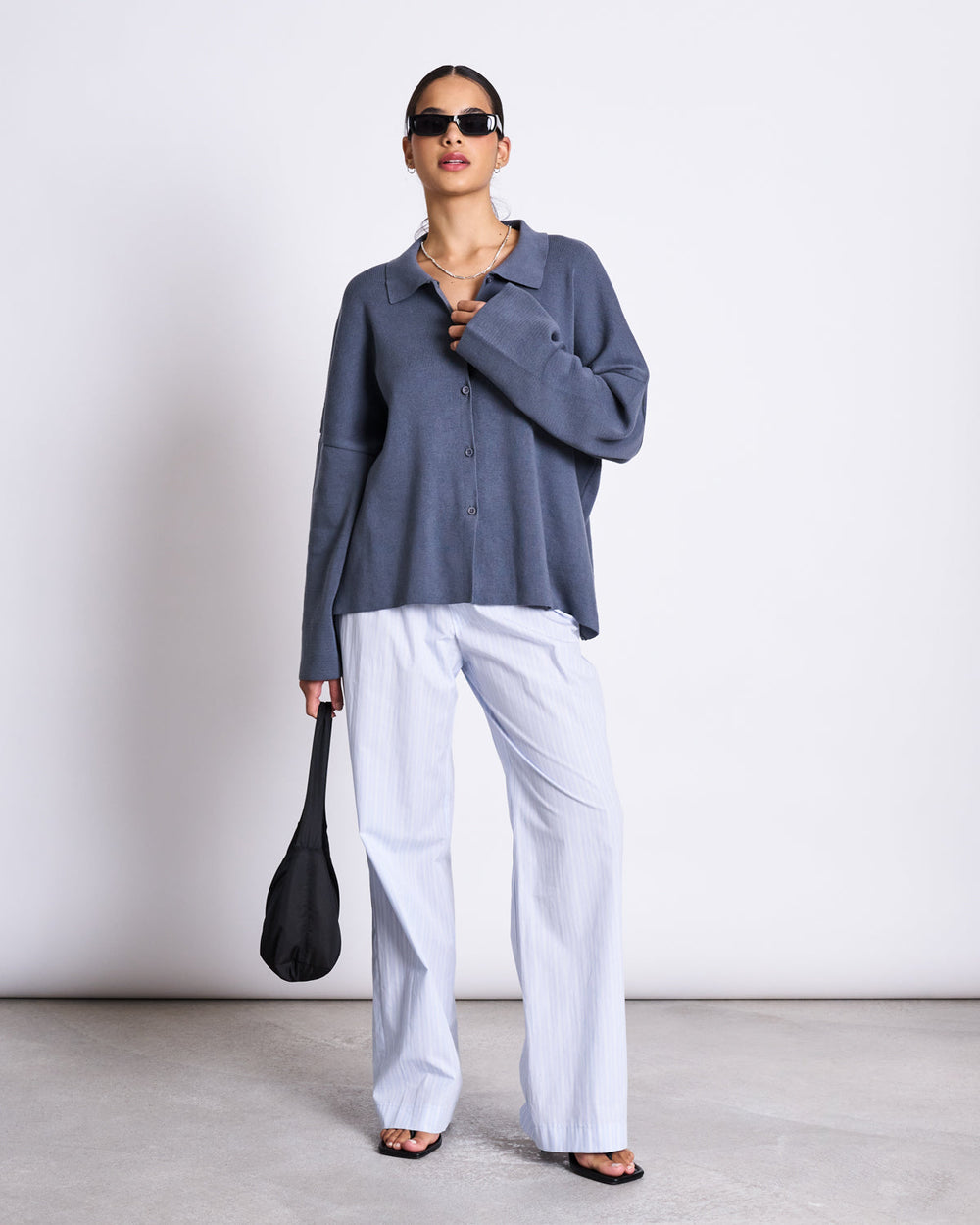 Cardigan Anjo Turbulence von JAN 'N JUNE – Ansicht 2