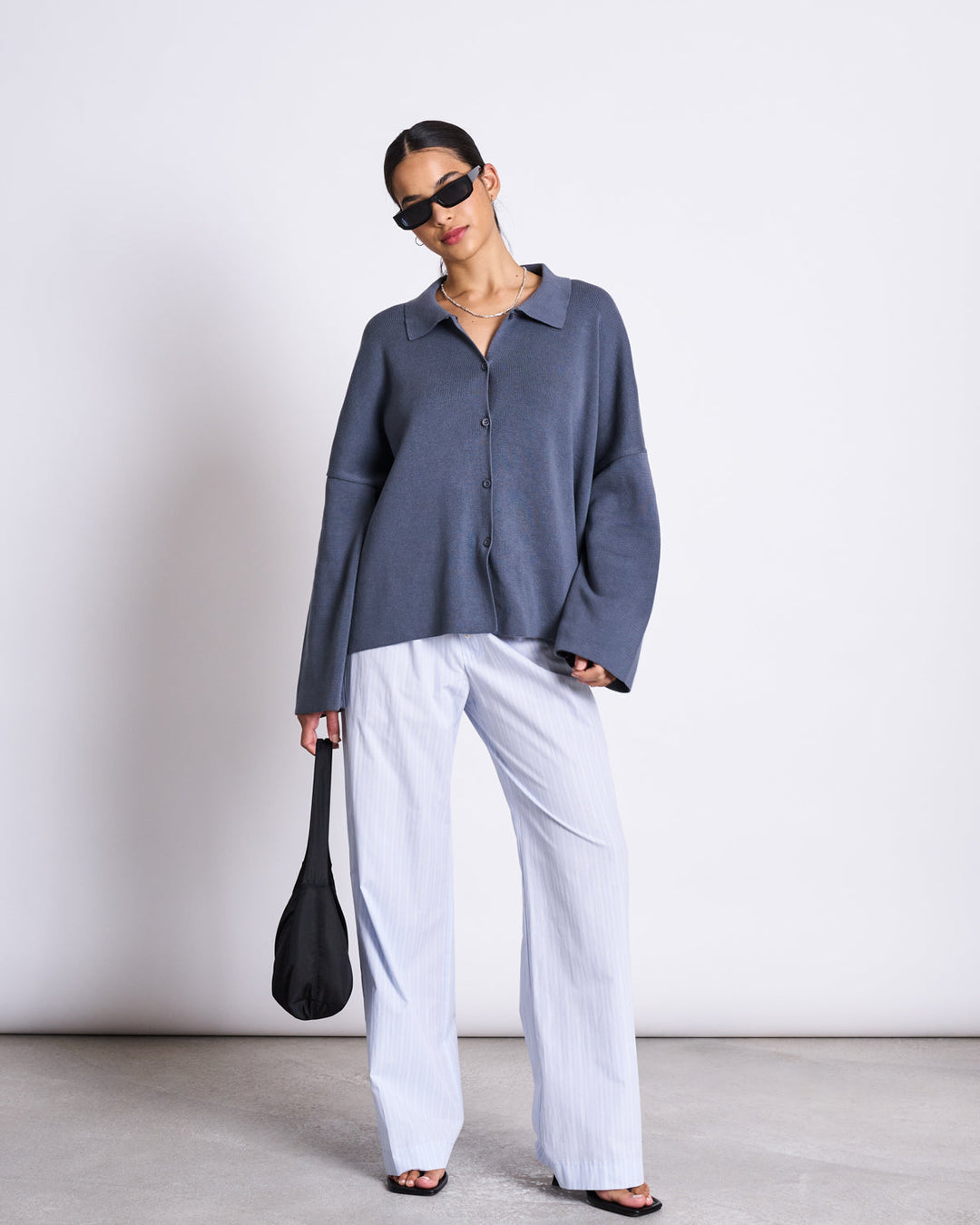 Cardigan Anjo Turbulence von JAN 'N JUNE – Ansicht 4