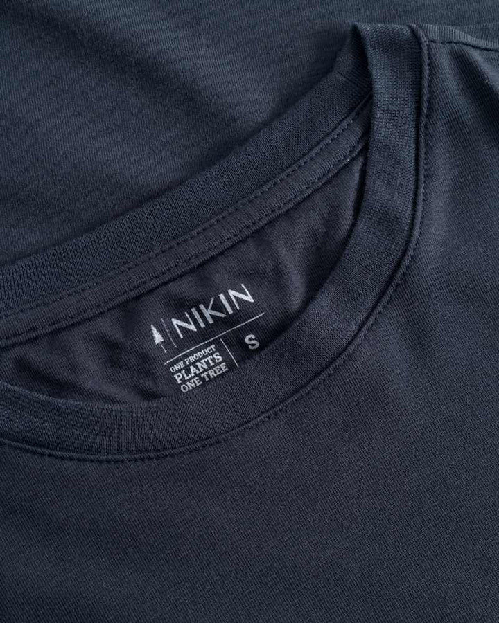 Detail des Circular TreeShirt Women Dark Navy von NIKIN