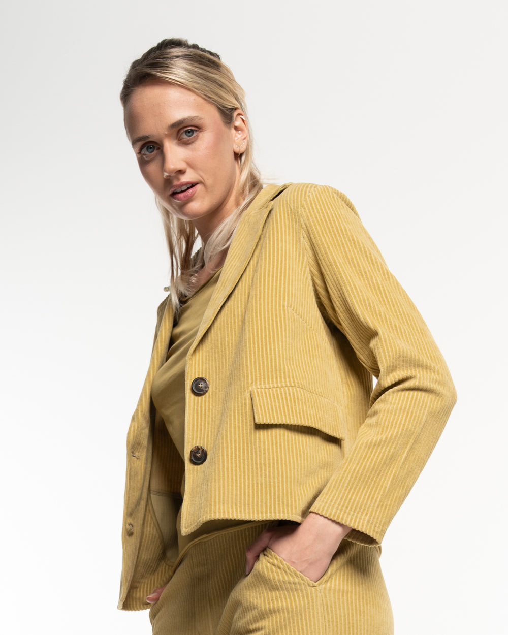 Cord-Blazer Hemp von Alma & Lovis Ansicht 2