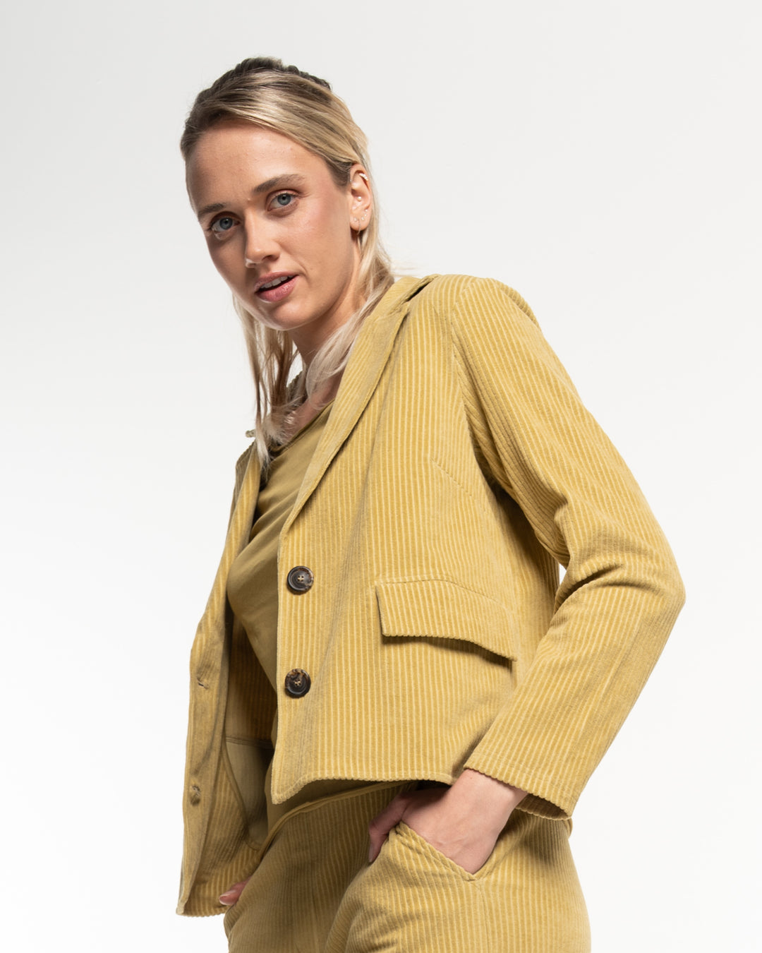 Cord-Blazer Hemp von Alma & Lovis Ansicht 2