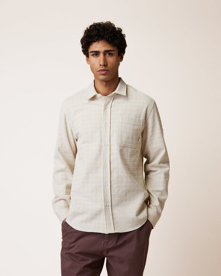 Cord-Overshirt Signy Beige von Faguo am Model